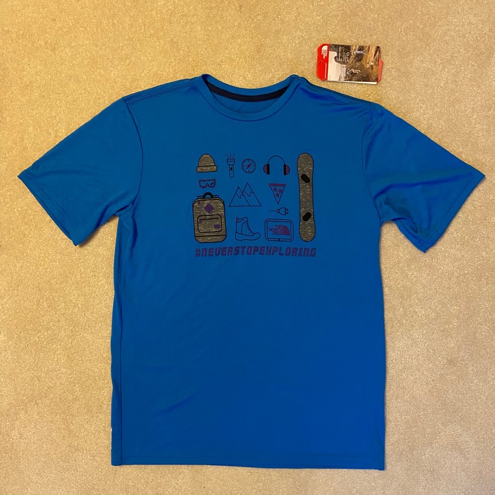 North Face boys t-shirt new